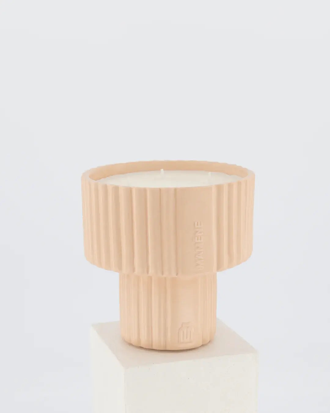 Bougie Podium Large ANDY – vue 2 - Mamène | Maison Diaphane