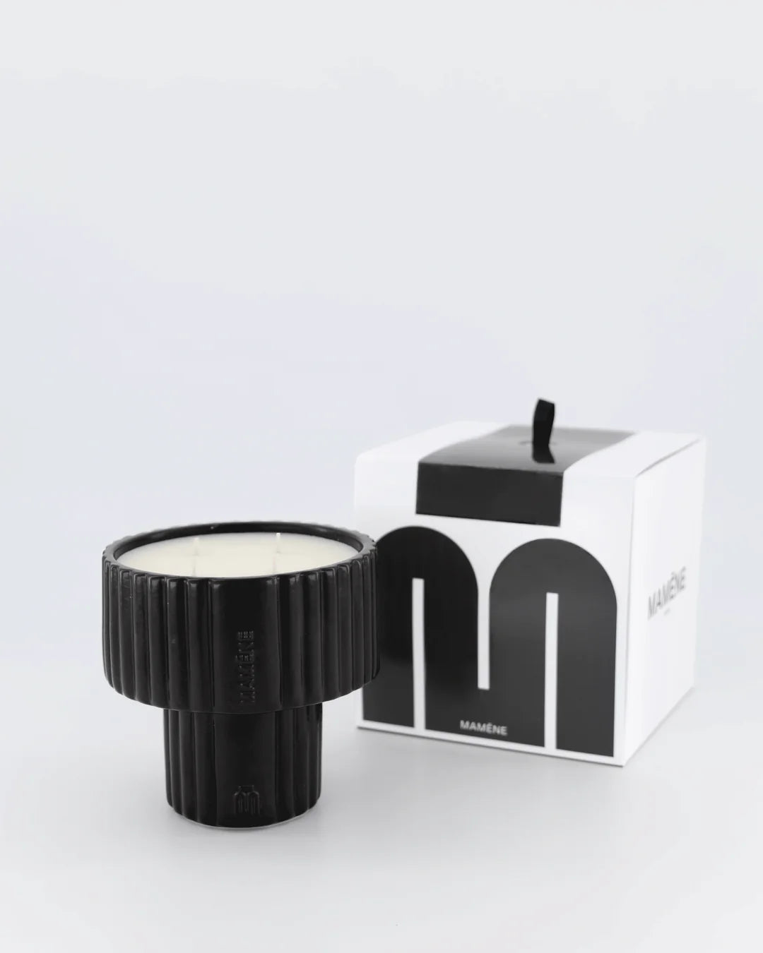 bougie-podium-large-yvon-mamene-maison-diaphane