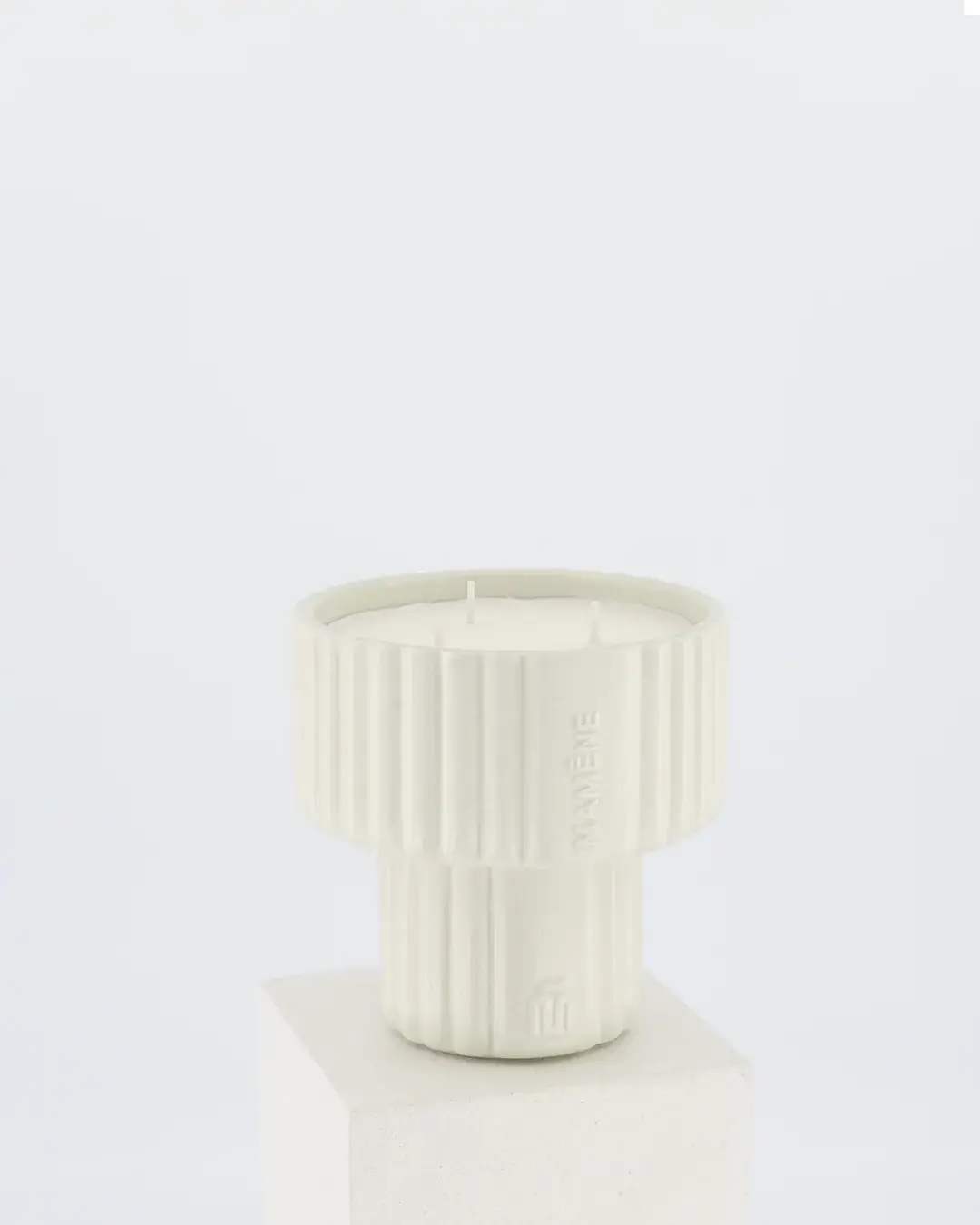 Bougie Podium Medium FRIDA - Mamène | Maison Diaphane