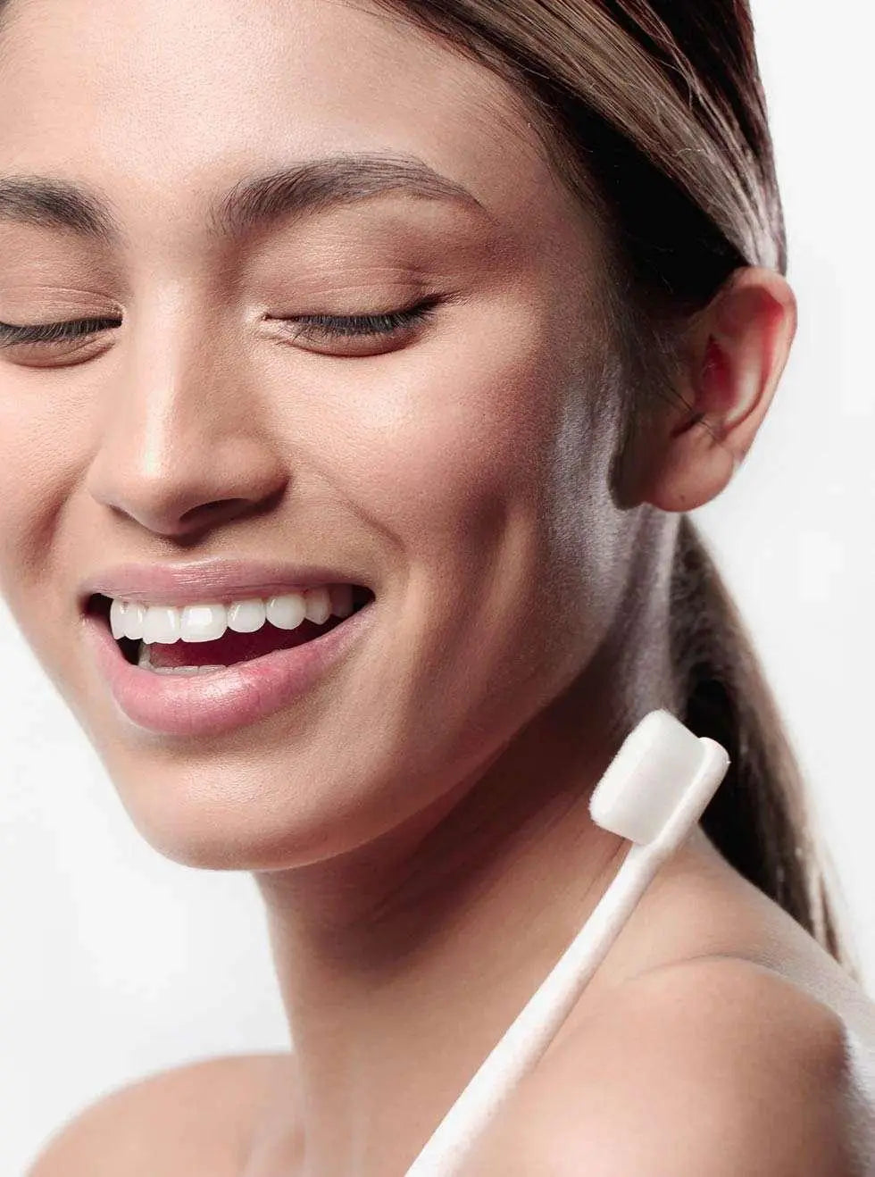 Brosse à Dents Polissante Pro – utilisation - The Smilist | Maison Diaphane