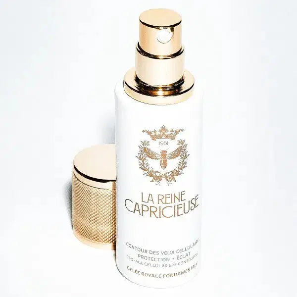 Contour des Yeux Cellulaire – vue de dos - La Reine Capricieuse | Maison Diaphane