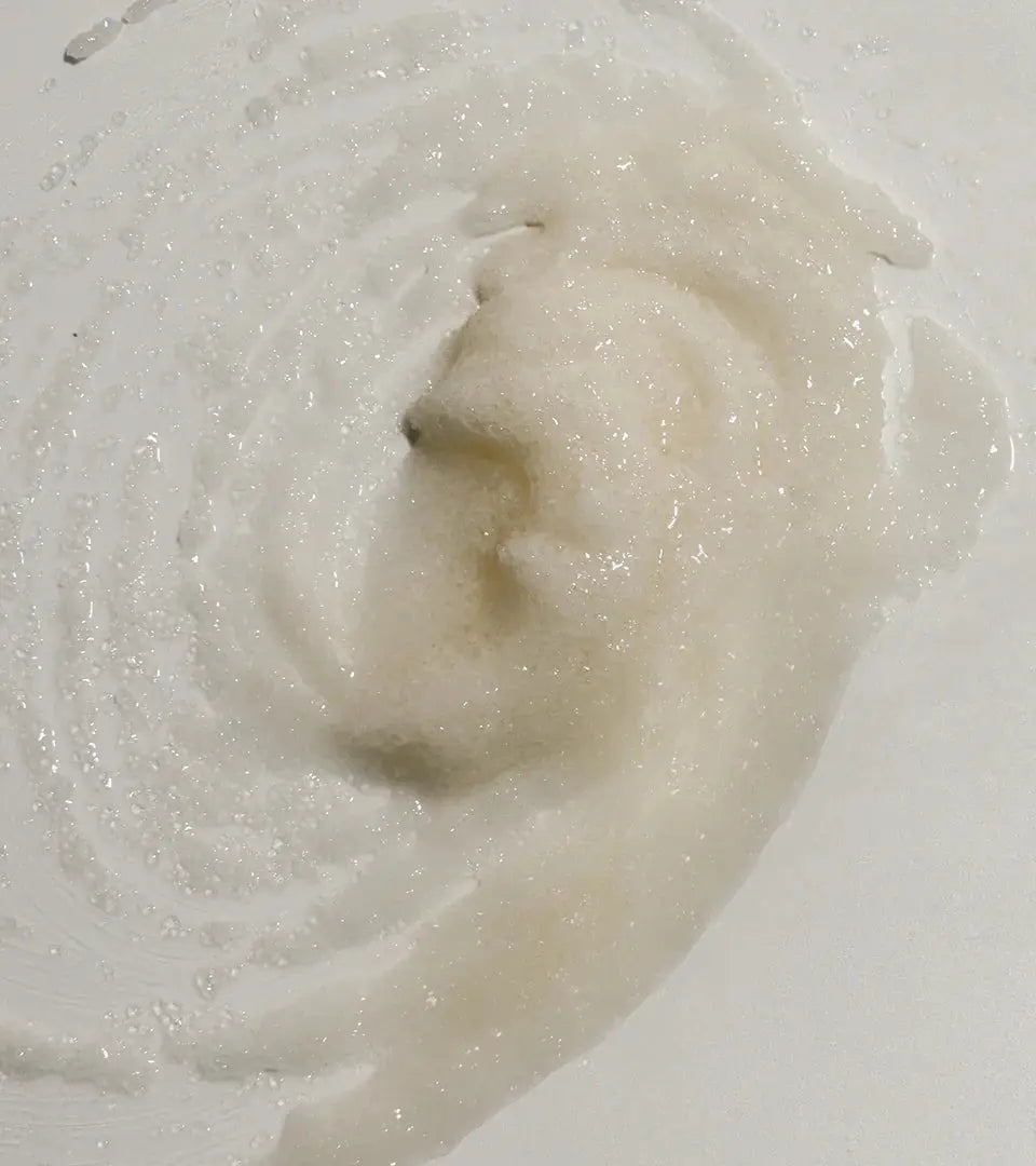 Gommage Lacté Under the Milky Way – texture exfoliante - Re.Feel | Maison Diaphane