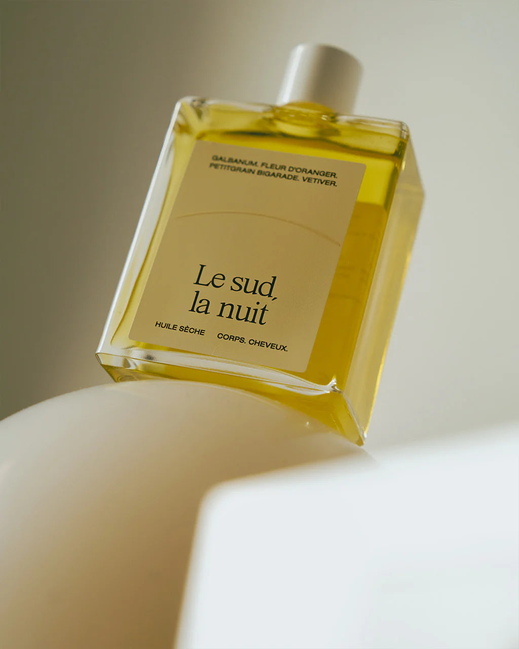 huile-seche-le-sud-la-nuit-2