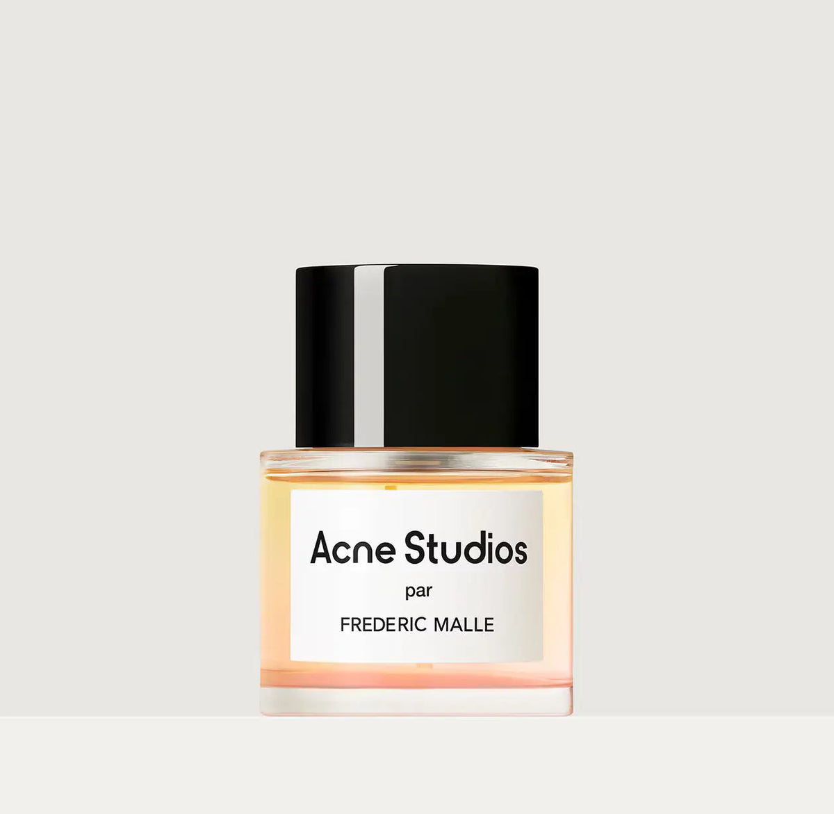 Vue rapprochée du flacon Acne Studios - Frédéric Malle | Maison Diaphane