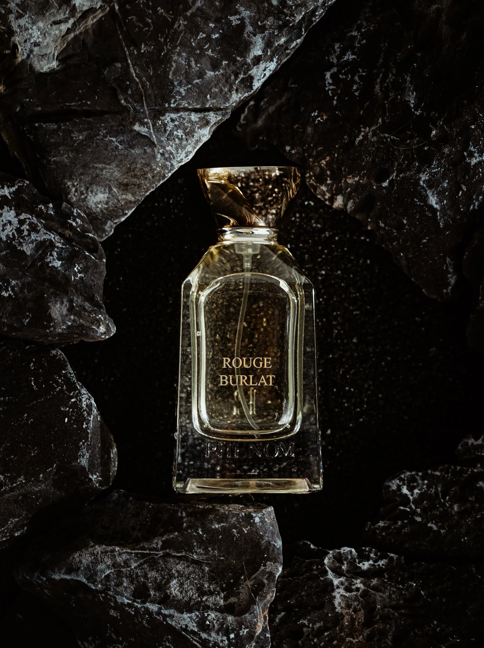 Parfum Rouge Burlat de Phenom – vue 3