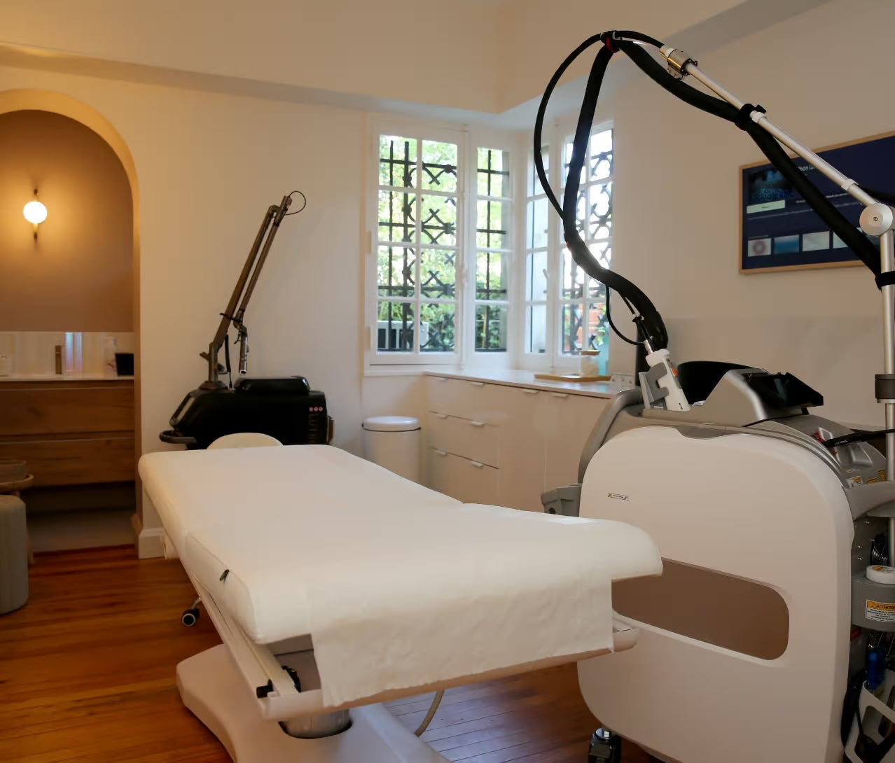 Dans la lumière de CLEO : naissance d’un parfum qui apaise et élève