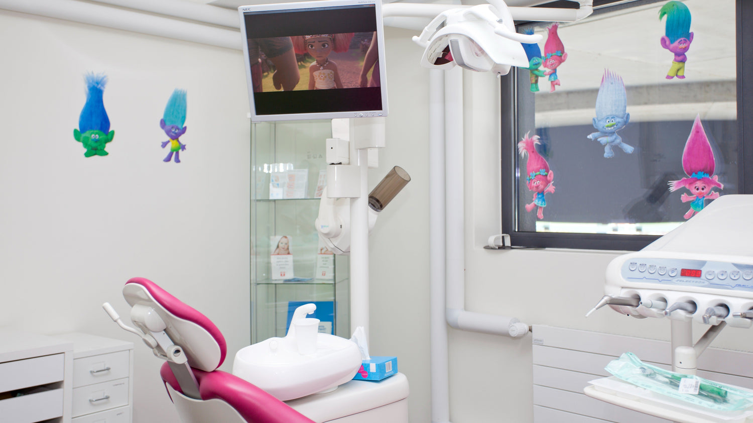 Apaiser avant même de soigner : la signature olfactive de Dent ta Bulle