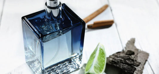 Interview sur le parfum de niche : luxe discret, création libre et émotion olfactive – par Maison Diaphane.
