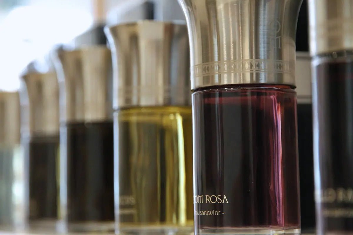 Flacons de parfums Liquides Imaginaires présentés chez Maison Diaphane