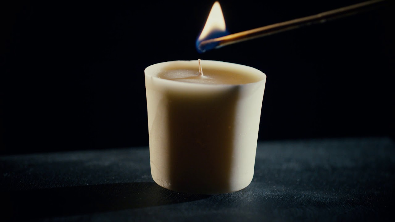 L’art de brûler et d’entretenir une bougie parfumée selon Maison Diaphane