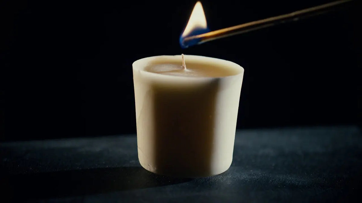 L’art de brûler et d’entretenir une bougie parfumée selon Maison Diaphane