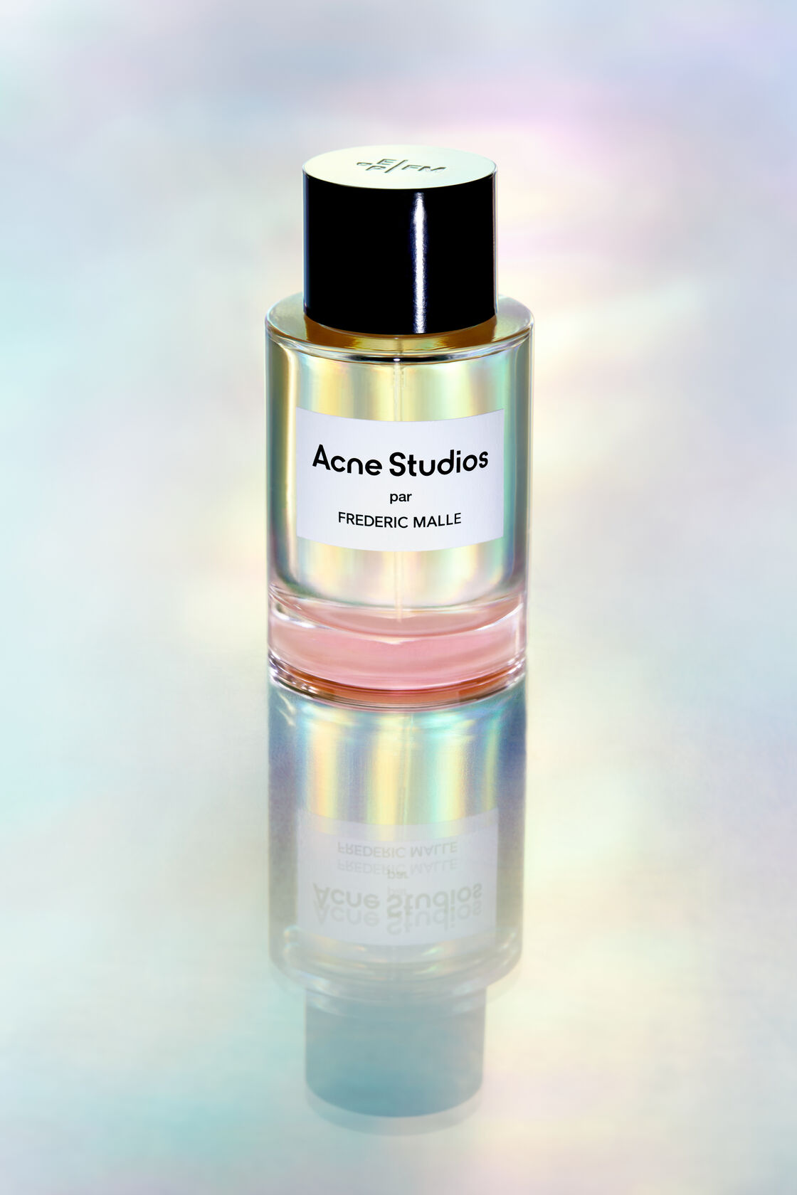 "Acne Studios" - FREDERIC MALLE