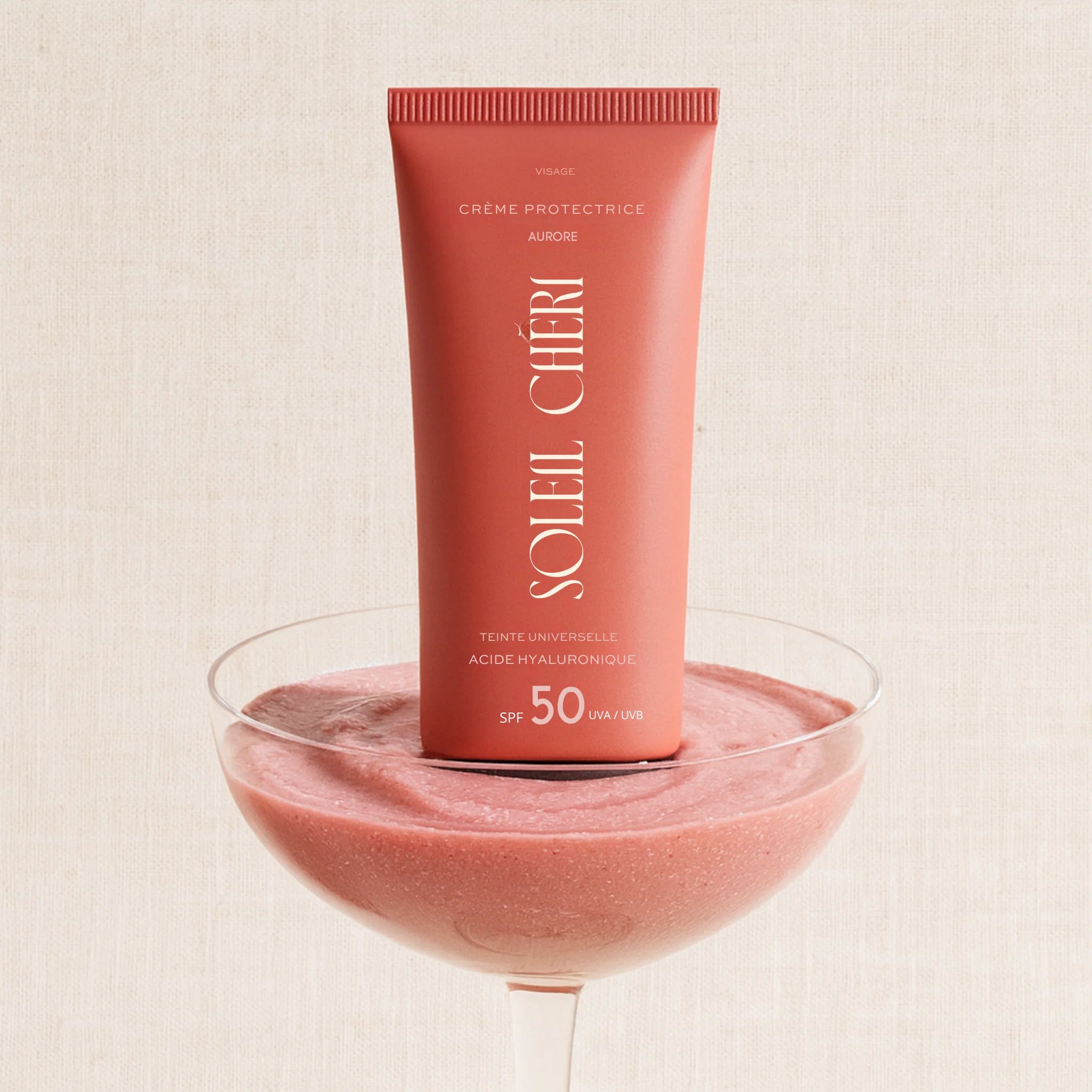 Crème teintée SPF50 Aurore par SOLEIL CHERI – soin solaire hydratant et illuminateur visage – Maison Diaphane