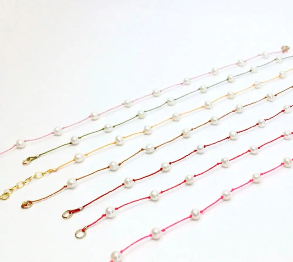 bijou-collier-perles-rose-fluo-parisrennes-maison-diaphane_2