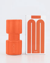Bougeoirs Totem – faïence artisanale jaune citron et orange corail – vue 3 - Mamène | Maison Diaphane