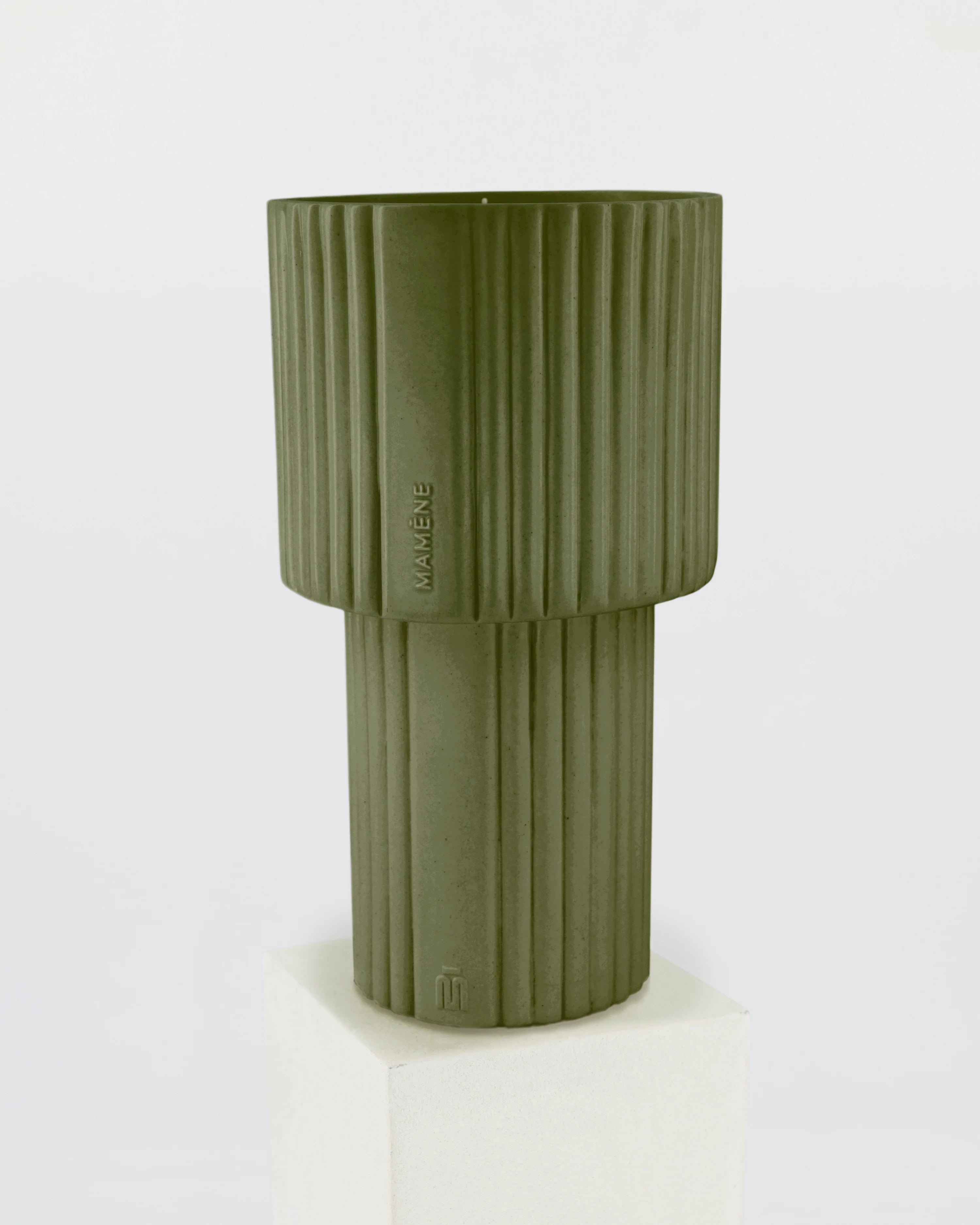 bougie-lampe-kaki-nelson-mamene-maison-diaphane