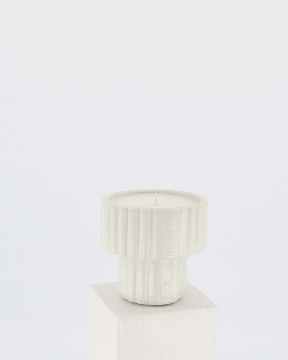 Bougie Podium Small NELSON de Mamène chez Maison Diaphane à Angers