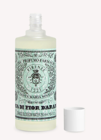 eau-florale-fleur-d-orangers-santa-maria-novella-maison-diaphane