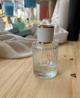 Flacon en verre rechargeable – vue 4 | Maison Diaphane