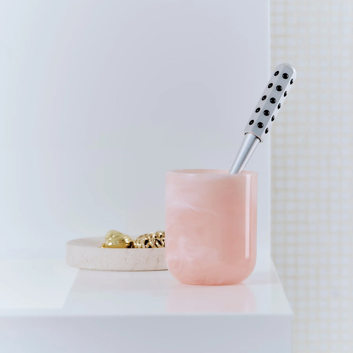 Outil de réflexologie faciale quartz rose – vue 5 - Holidermie | Maison Diaphane