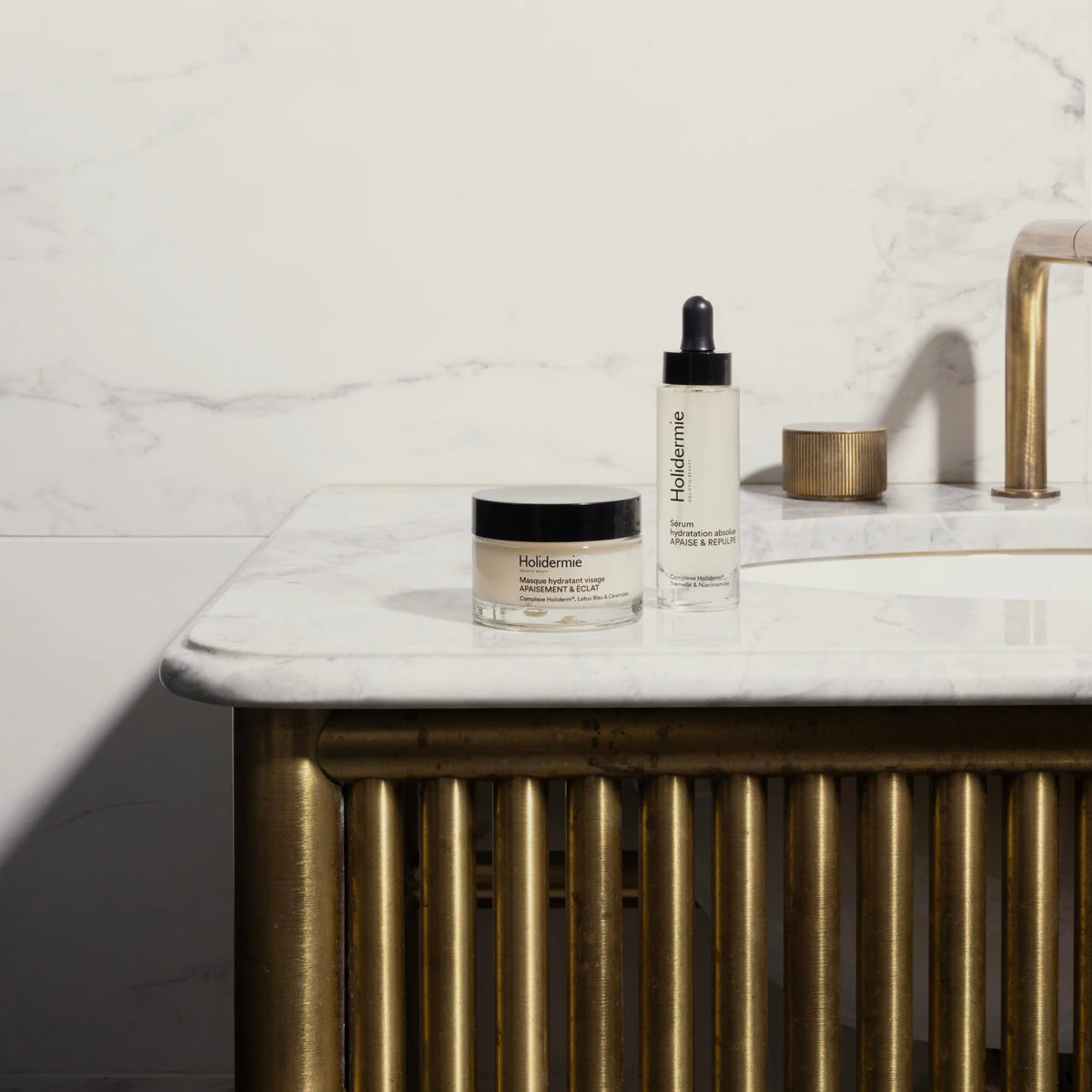 Sérum hydratation absolue – still life - Holidermie | Maison Diaphane