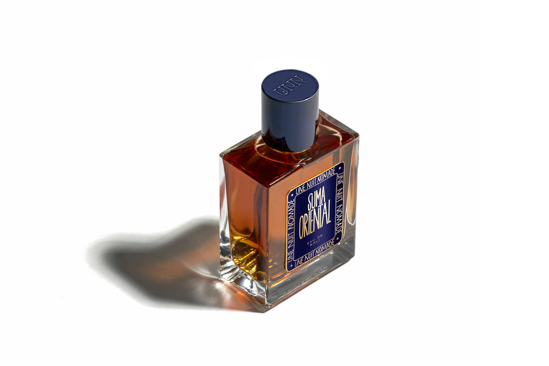 Suma Oriental de Une Nuit Nomade, parfum oriental boisé gourmand aux notes de cacao, rhum et patchouli, disponible chez Maison Diaphane à Angers
