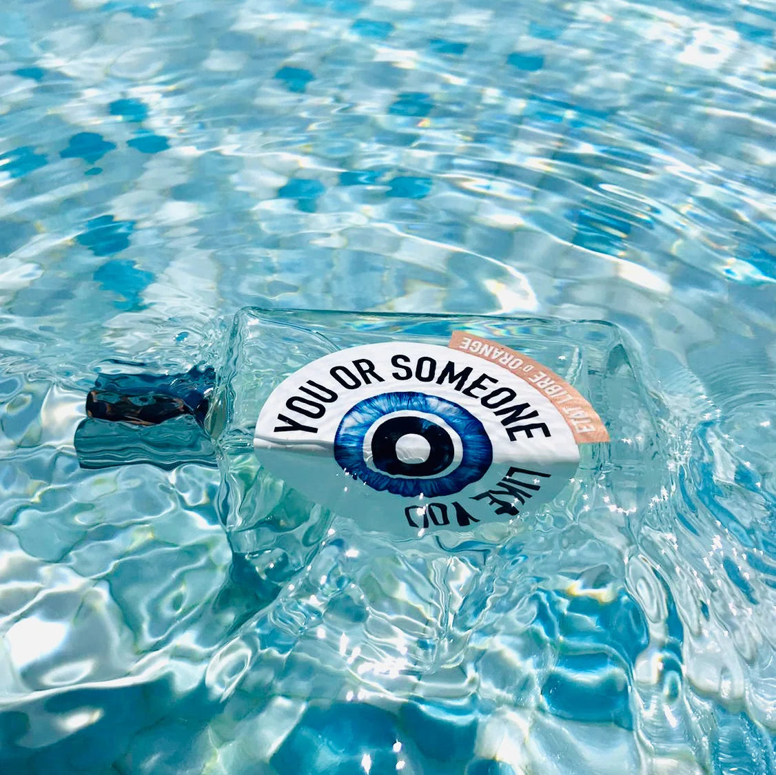 you-or-someone-like-you-parfum-etat-libre-d-orange-maison-diaphane_4